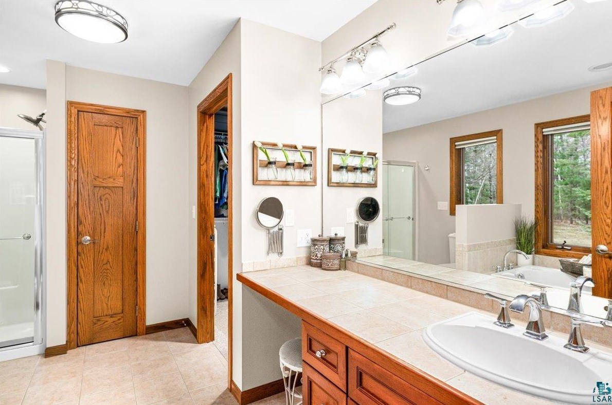 1318 Margaret Dr, Scanlon MN  55720-2906 exterior