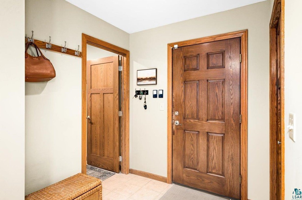 1318 Margaret Dr, Scanlon MN  55720-2906 exterior