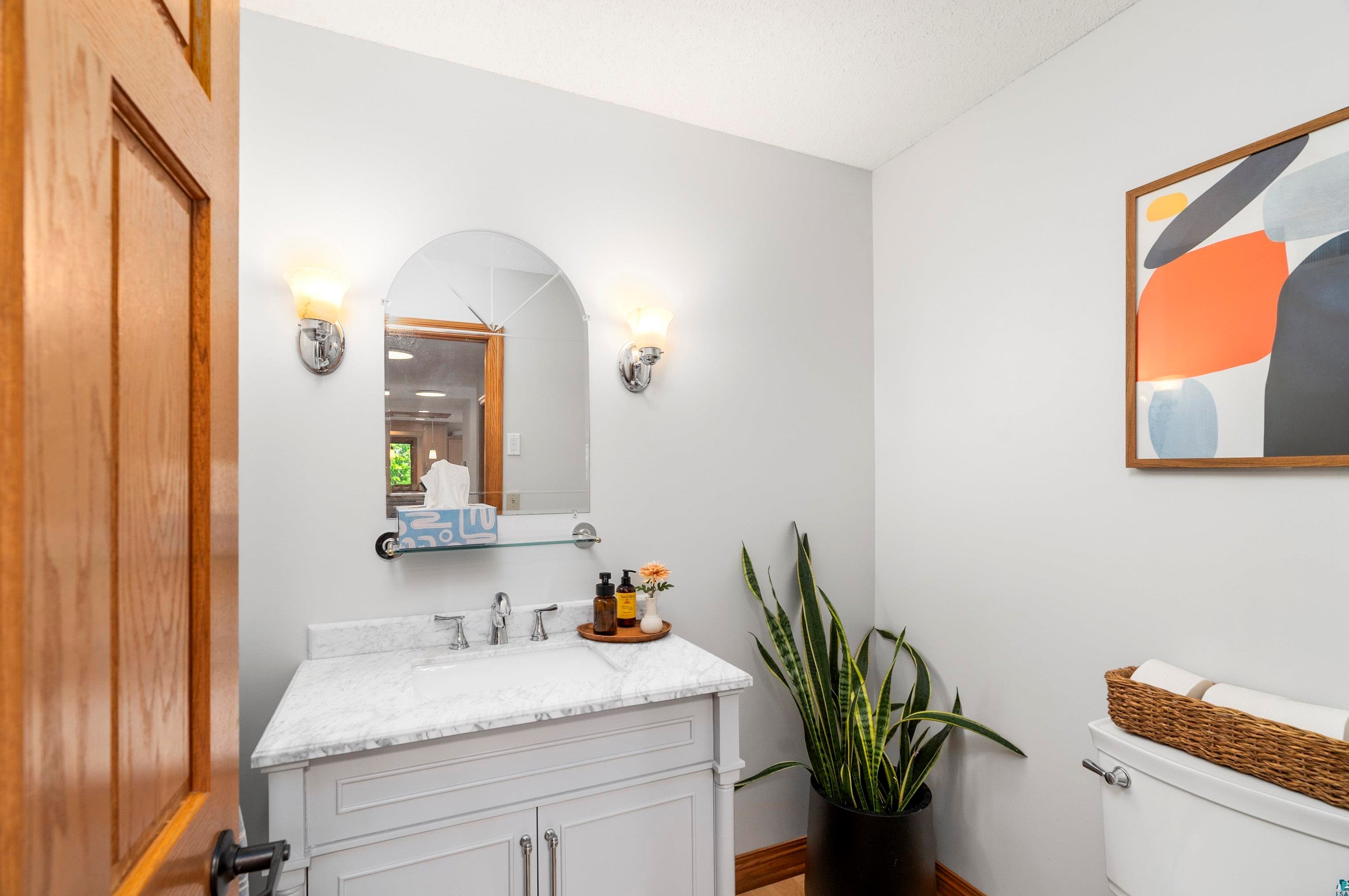 808 Ridgewood Rd, Duluth MN 55804-1733 exterior