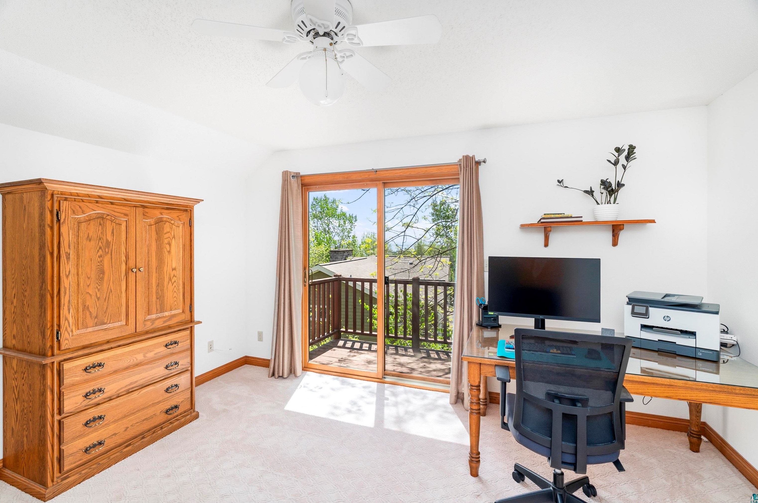 808 Ridgewood Rd, Duluth MN 55804-1733 exterior