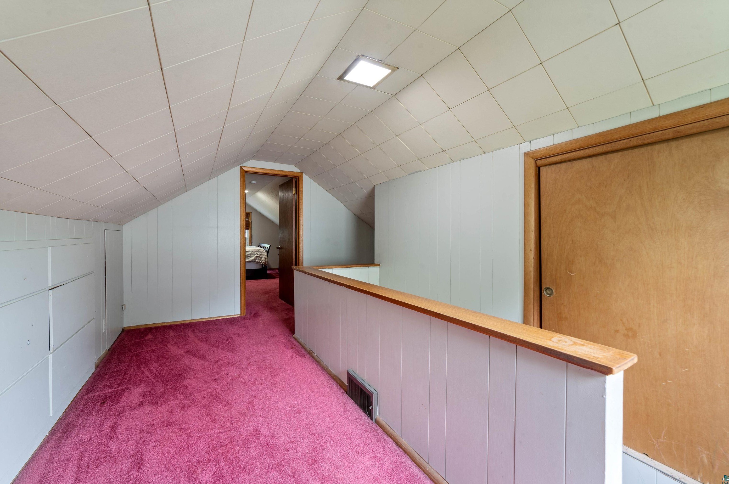 2509 15 St, Duluth MN 55806-1121 exterior