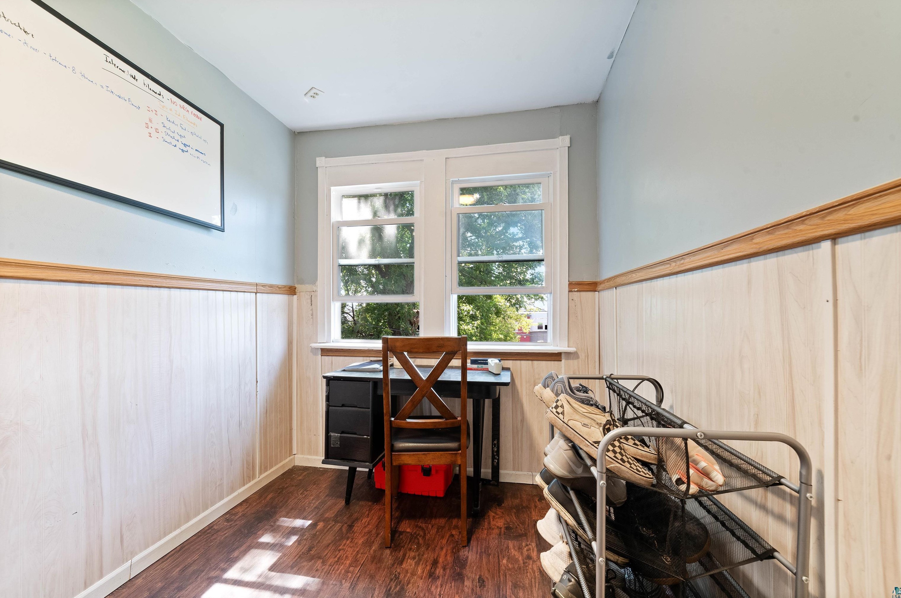 114 5th St, Duluth MN  55805-1714 exterior