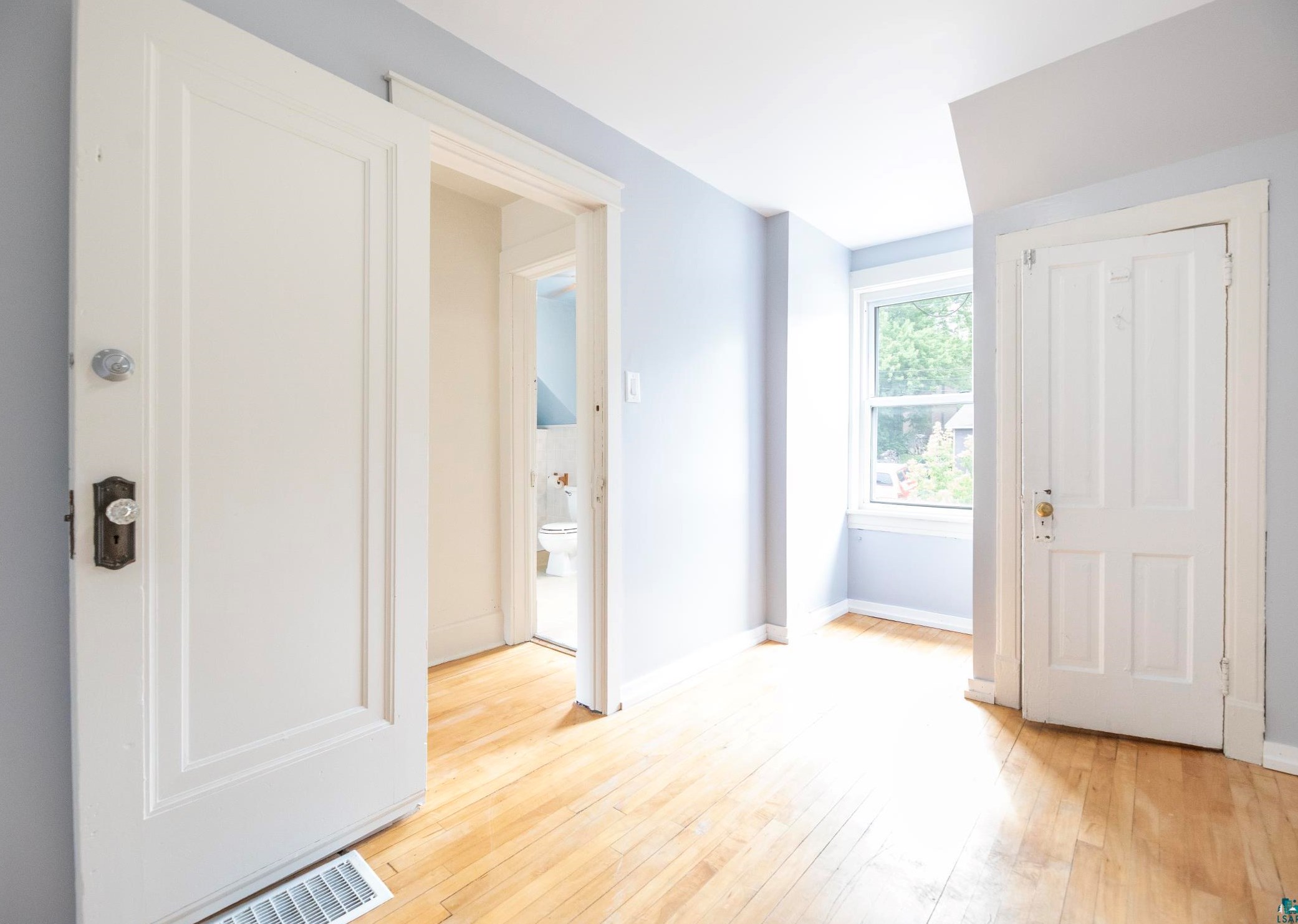 807 57th Ave, Duluth MN  55807-1362 exterior