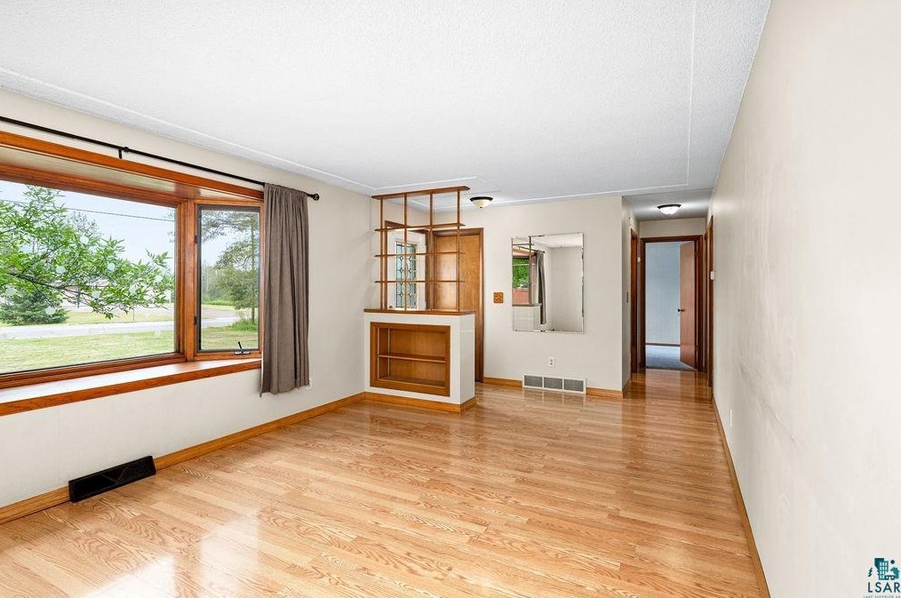 5431 Arrowhead Rd, Duluth MN  55811-1339 exterior