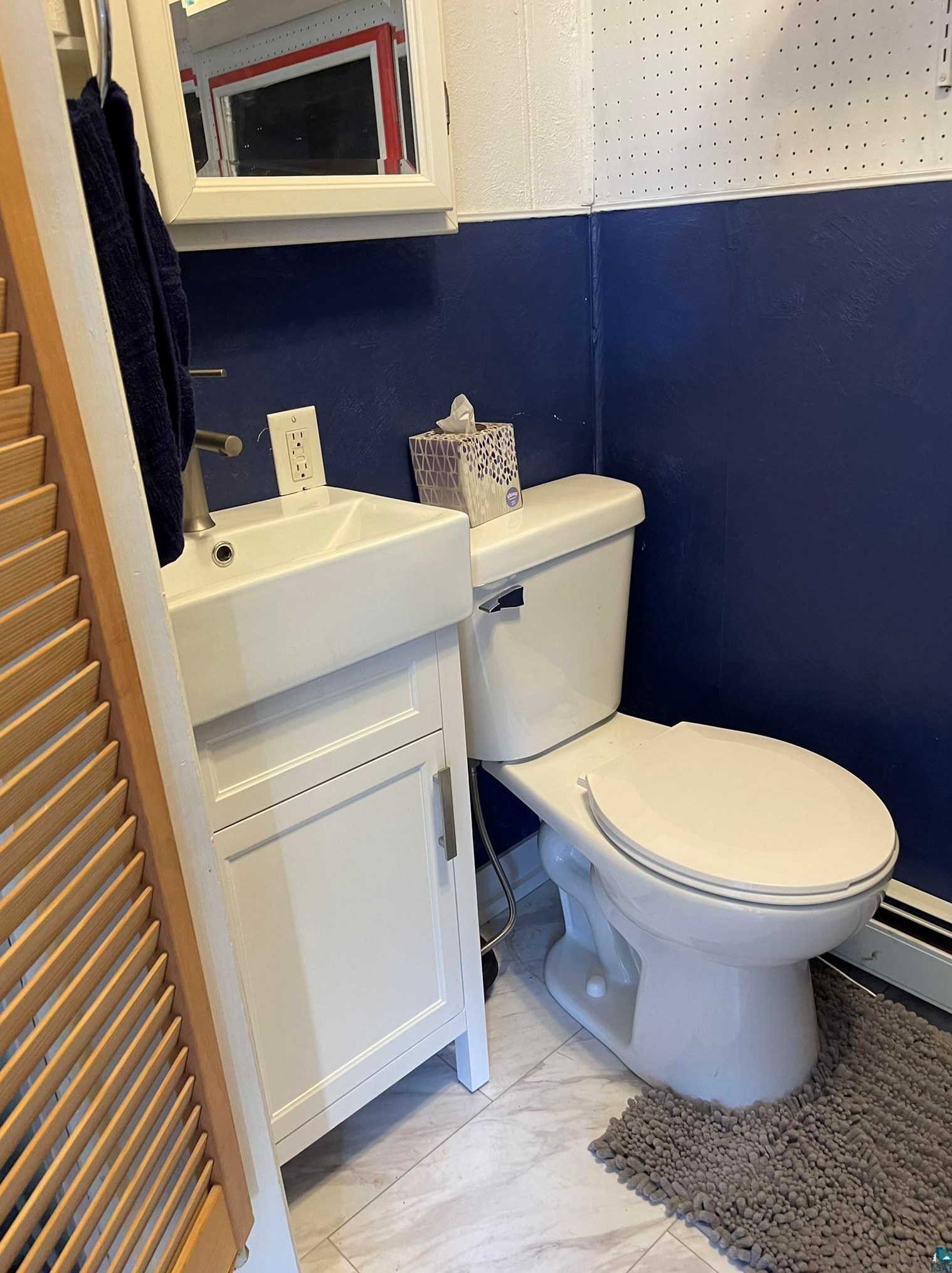 315 2nd Ave, Two Harbors MN 55616-1620 exterior