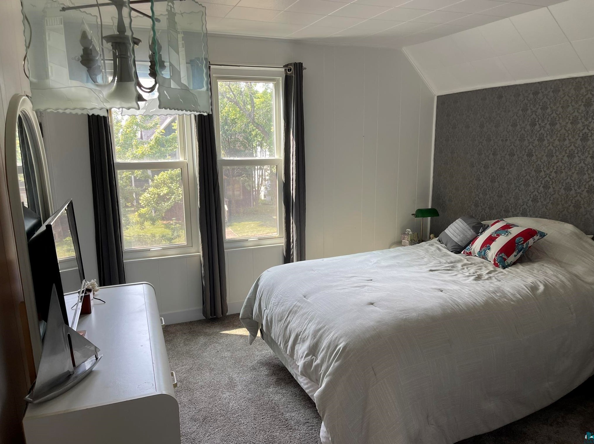 315 2nd Ave, Two Harbors MN 55616-1620 exterior