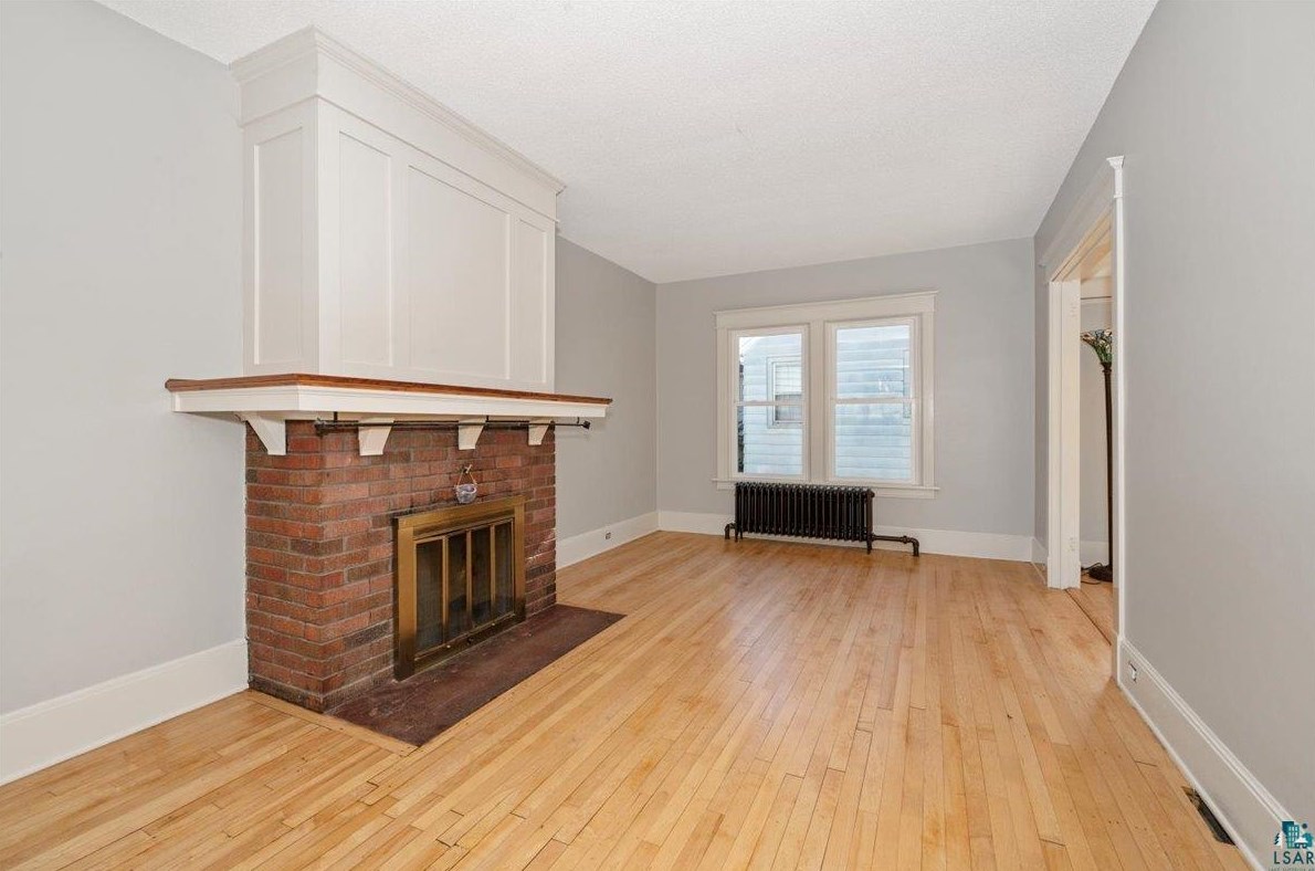 2540 Jefferson St, Duluth MN 55812-2215 exterior