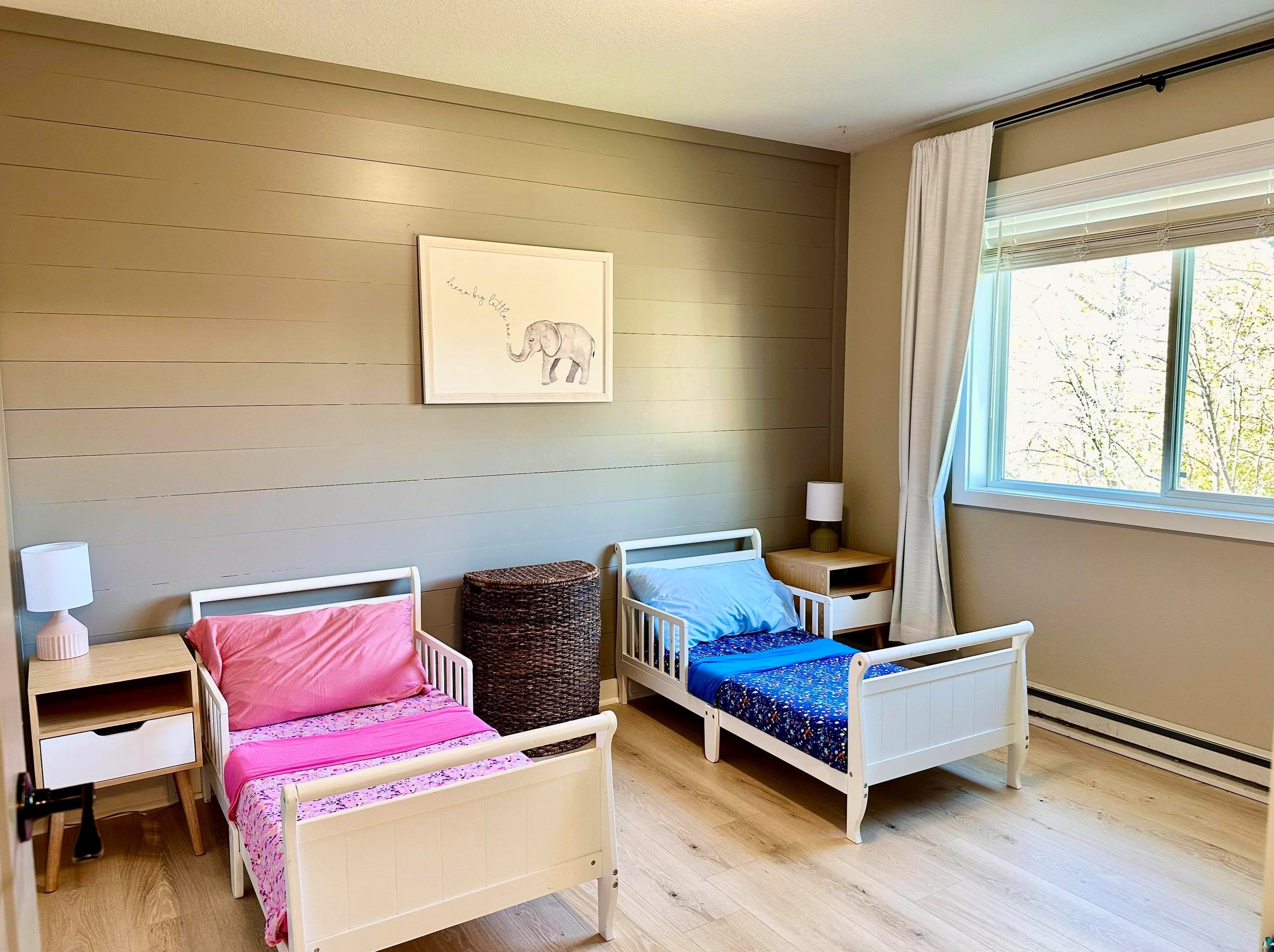 901 6 St, Duluth MN 55806-2303 exterior