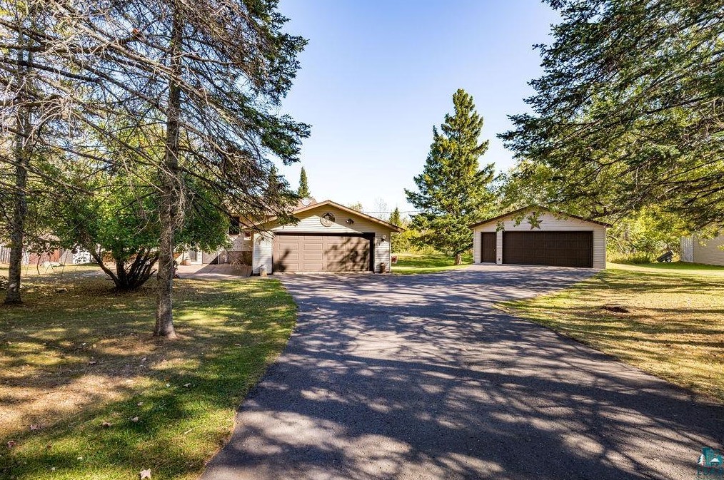 4430 Solway Rd, Duluth MN 55810-9771 exterior