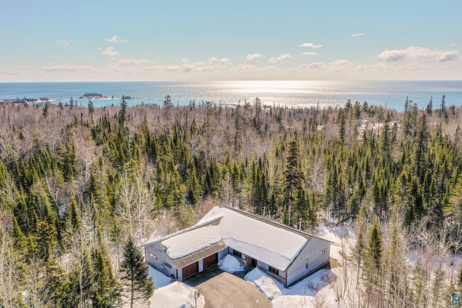 126 14th Ave W, Grand Marais, MN 55604 MLS 6107363 Coldwell Banker