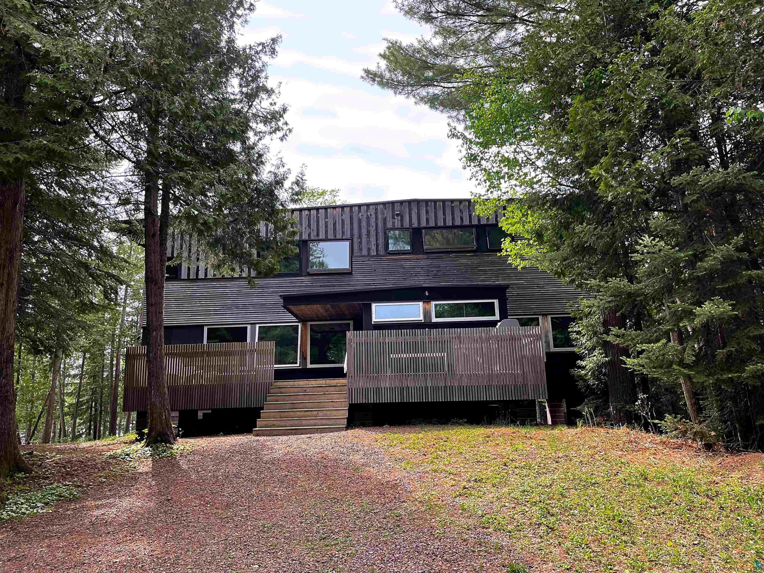 Allure Of The Great Lakes: The Fisherman's Daughter Of Grand Marais, MN