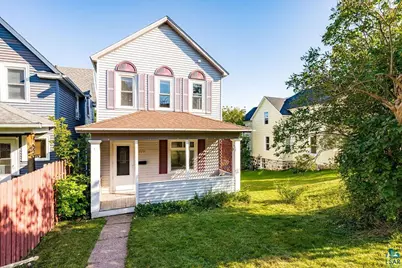 820 E 7th St, Duluth, MN 55805 - Photo 1