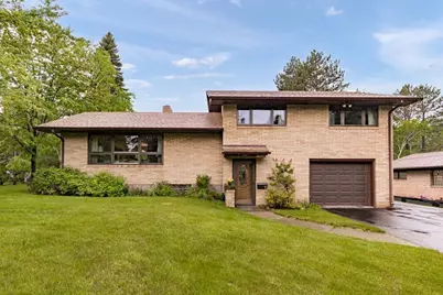 2125 Harvard Ave, Duluth, MN 55803 - Photo 1