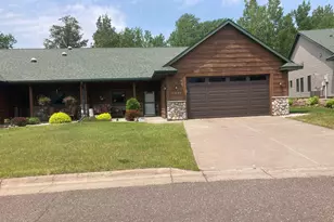 3921 Fountain Gate Dr, Duluth, MN 55811 - Photo 1