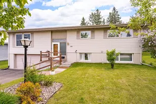 2118 Adirondack St, Duluth, MN 55811 - Photo 1