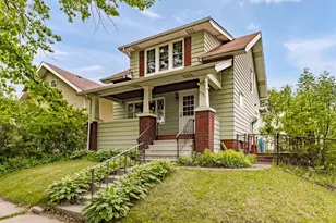 406 N 43rd Ave W, Duluth, MN 55807 - Photo 1