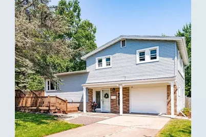 4102 Dodge St, Duluth, MN 55804 - Photo 1