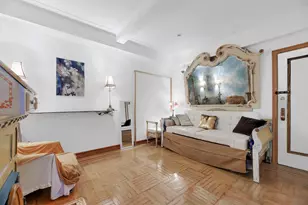 172 E 4th St, New York City, NY 10009 - Photo 7