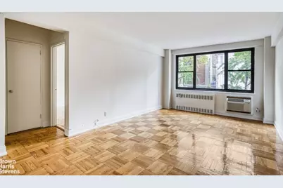 250 E 39th Street #14B, New York City, NY 10016 - Photo 3