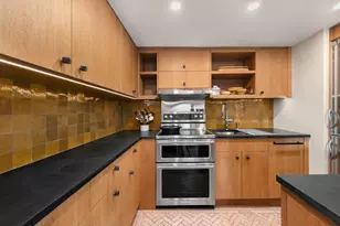 365 W 19th St, New York City, NY 10011 - Photo 7