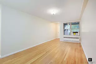 25-45 72nd St, East Elmhurst, NY 11370 - Photo 19