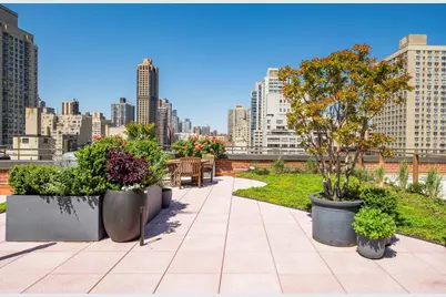 440 E 79th Street #4-H, New York City, NY 10075 - Photo 11