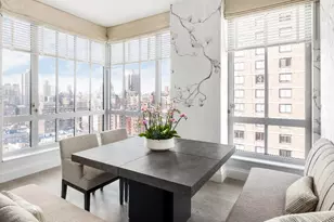 200 E 95th St, New York City, NY 10128 - Photo 3