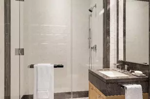 200 E 95th St, New York City, NY 10128 - Photo 9