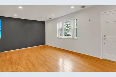 229-11 69th Avenue #84, New York City, NY 11364 - Photo 3