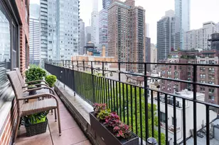 345 E 52nd St, New York City, NY 10022 - Photo 13