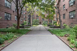 34-21 78th St, New York City, NY 11372 - Photo 23