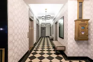 310 W 72nd St, New York City, NY 10023 - Photo 13