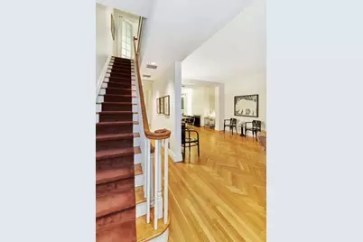 453 W 24th Street, New York City, NY 10011 - Photo 7