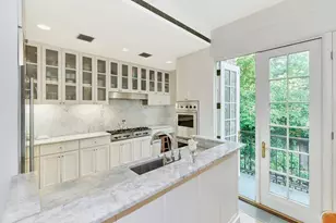 453 W 24th St, New York City, NY 10011 - Photo 13