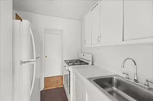 440 E 79th St, New York City, NY 10075 - Photo 7