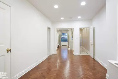 15 E 82nd Street #TRIPLEX, New York City, NY 10028 - Photo 27