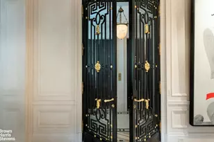 4 E 66th St, New York City, NY 10065 - Photo 11