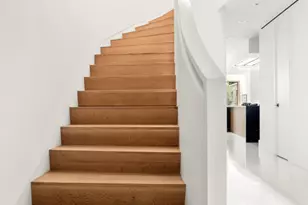 248 W 71st St, New York City, NY 10023 - Photo 3