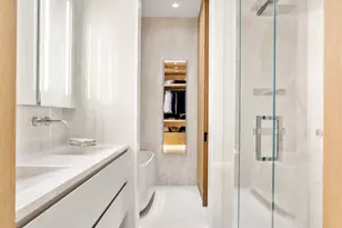 248 W 71st St, New York City, NY 10023 - Photo 19