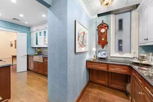 570 Park Ave, New York City, NY 10065 - Photo 7