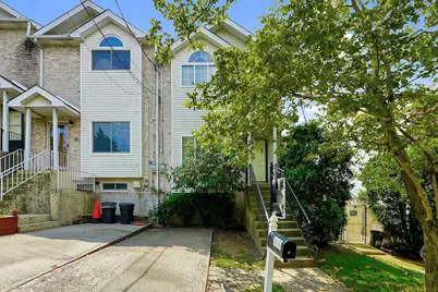 110 Arnold Street #NA, New York City, NY 10301 - Photo 1