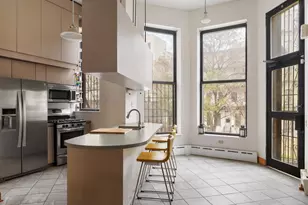 341 E 116th St, New York City, NY 10029 - Photo 5