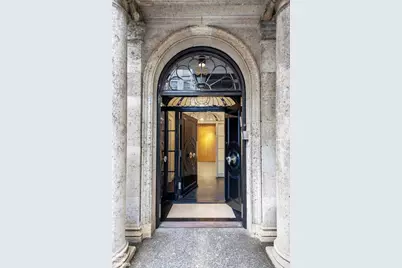 36 E 63rd Street, New York City, NY 10065 - Photo 39