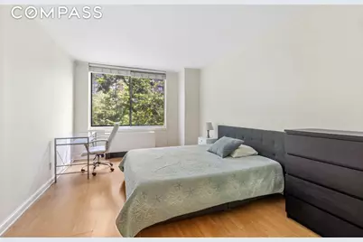 21 S End Avenue #435, New York City, NY 10280 - Photo 5
