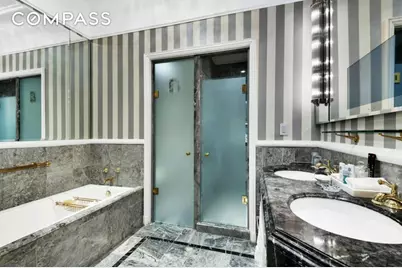 2 E 55th Street #815 W29, New York City, NY 10022 - Photo 5