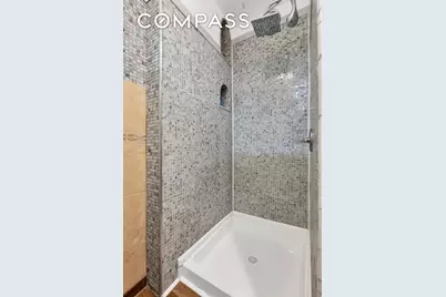 2255 Bathgate Avenue, New York City, NY 10457 - Photo 5