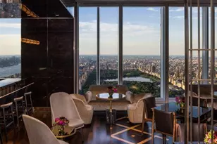 217 W 57th St, New York City, NY 10019 - Photo 21