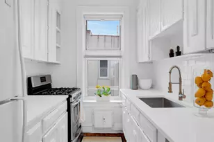 469 Eastern Pkwy, New York City, NY 11216 - Photo 5