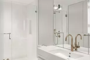 116 E 61st St, New York City, NY 10021 - Photo 9