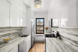 230 Park Pl, New York City, NY 11238 - Photo 3